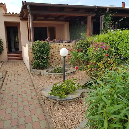 Villetta A Olbia
